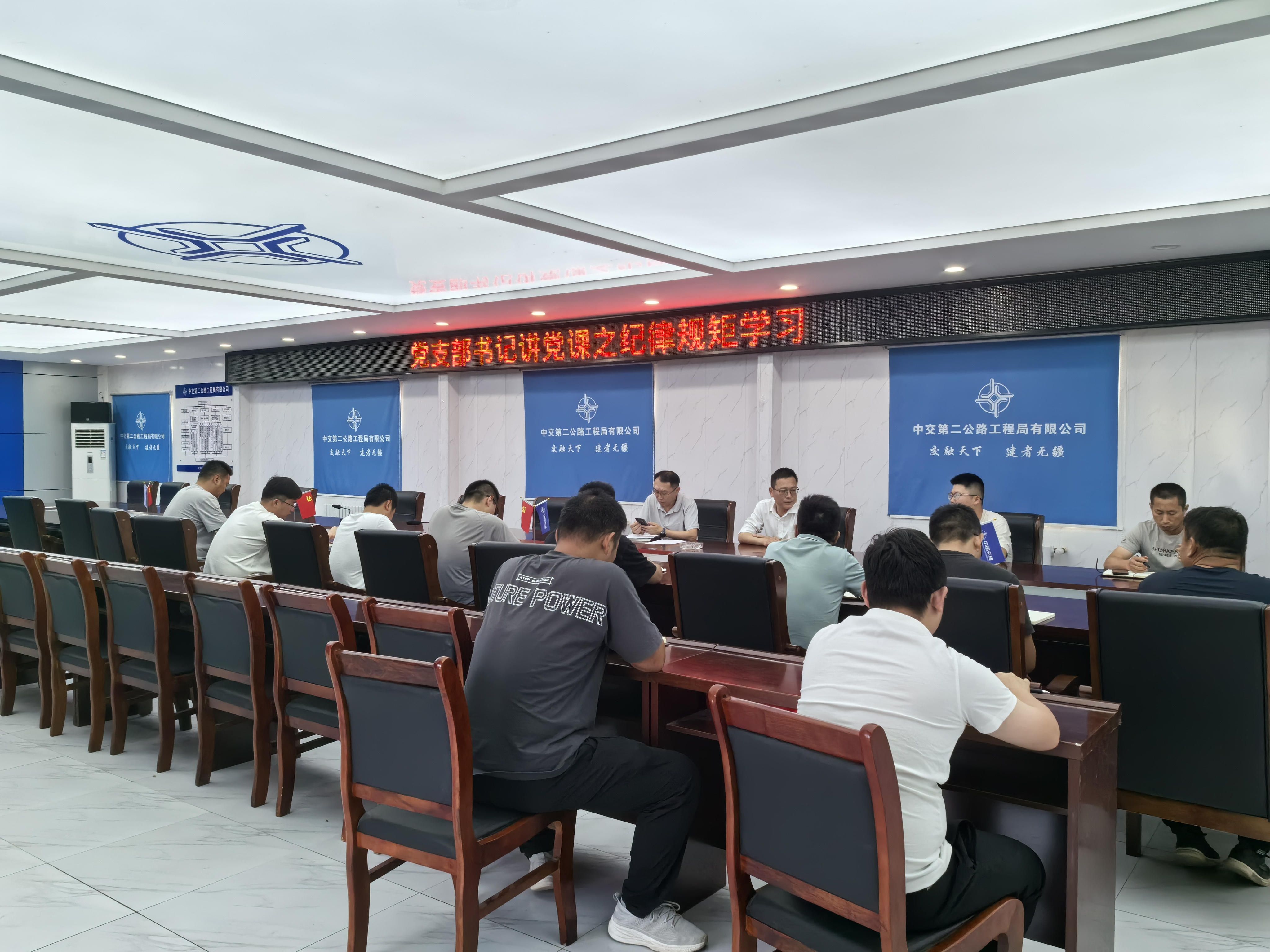 9a7c634ad888b15a36f1d57367fcb16.jpg 9a7c634ad888b15a36f1d57367fcb16.jpg