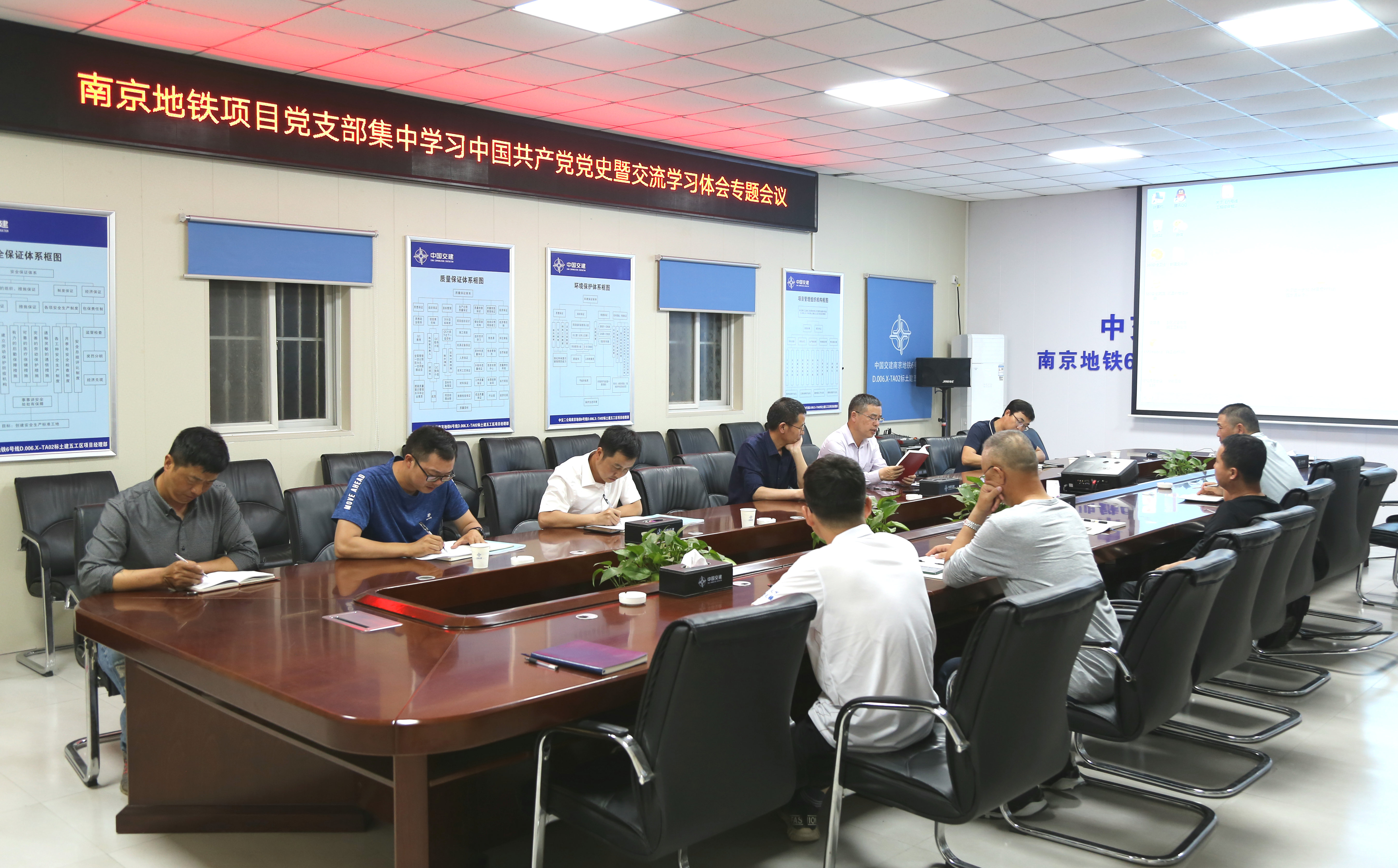 IMG_4051.JPG IMG_4051.JPG