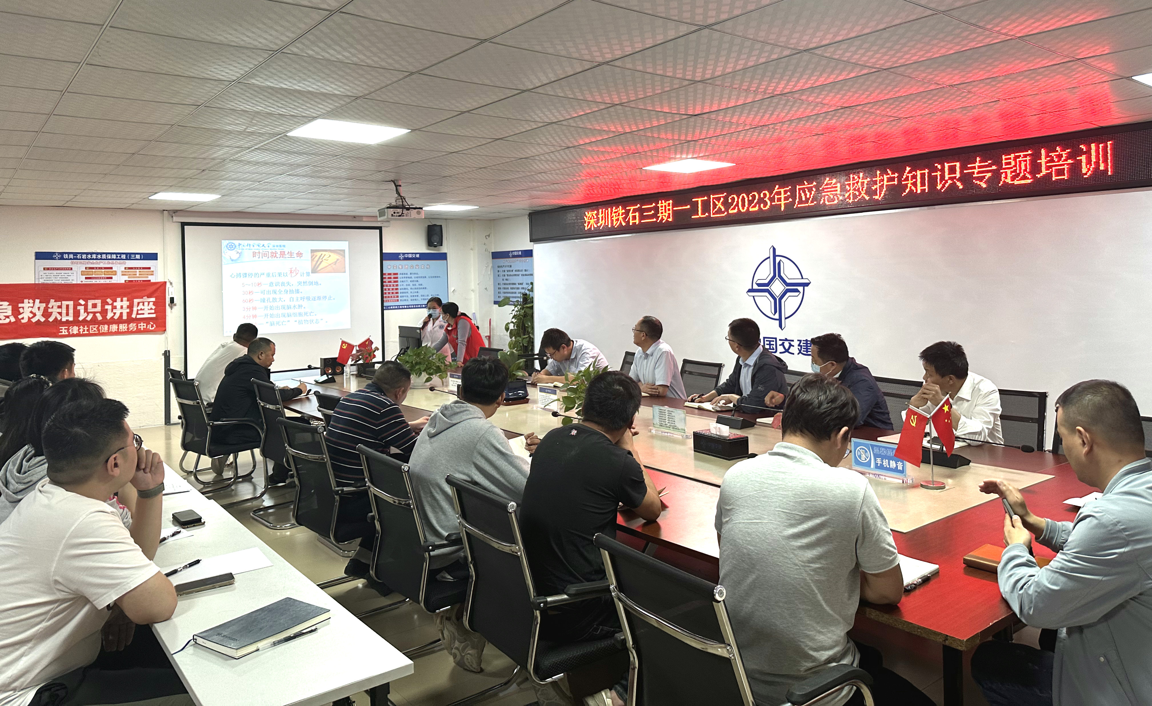 照片2_副本.jpg 照片2_副本.jpg