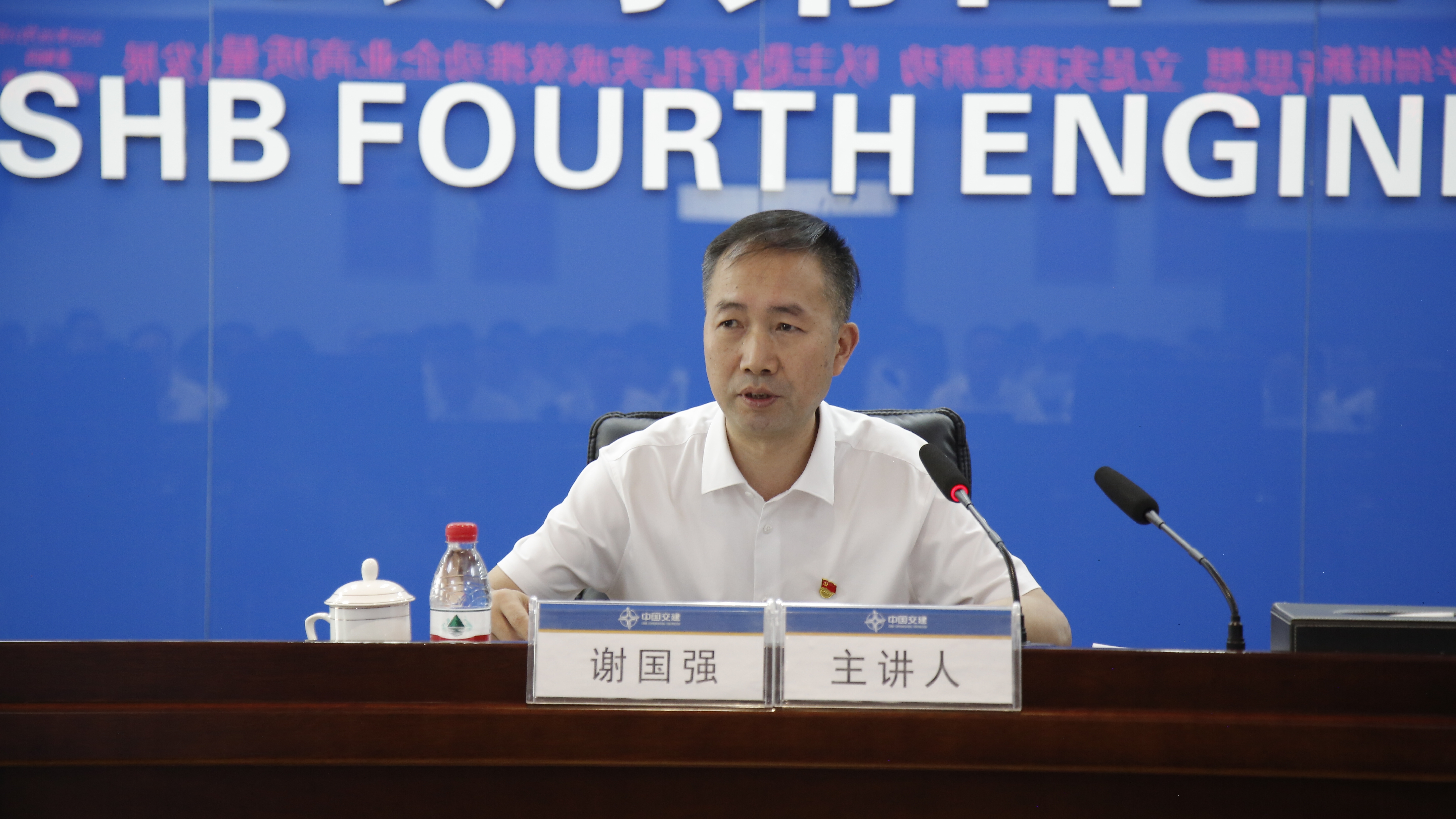 _S2G2275.JPG _S2G2275.JPG