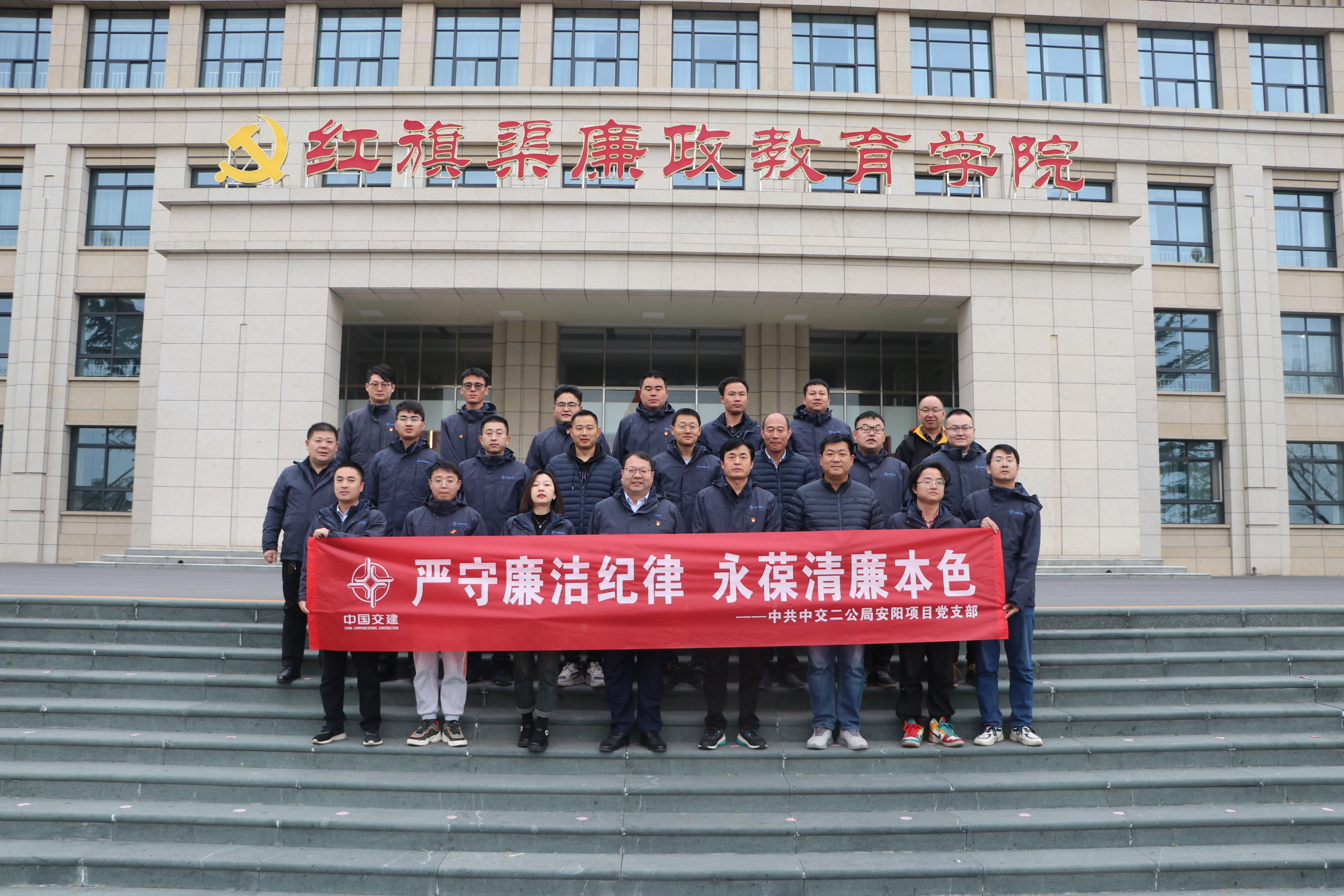 IMG_9083(1).jpg IMG_9083(1).jpg