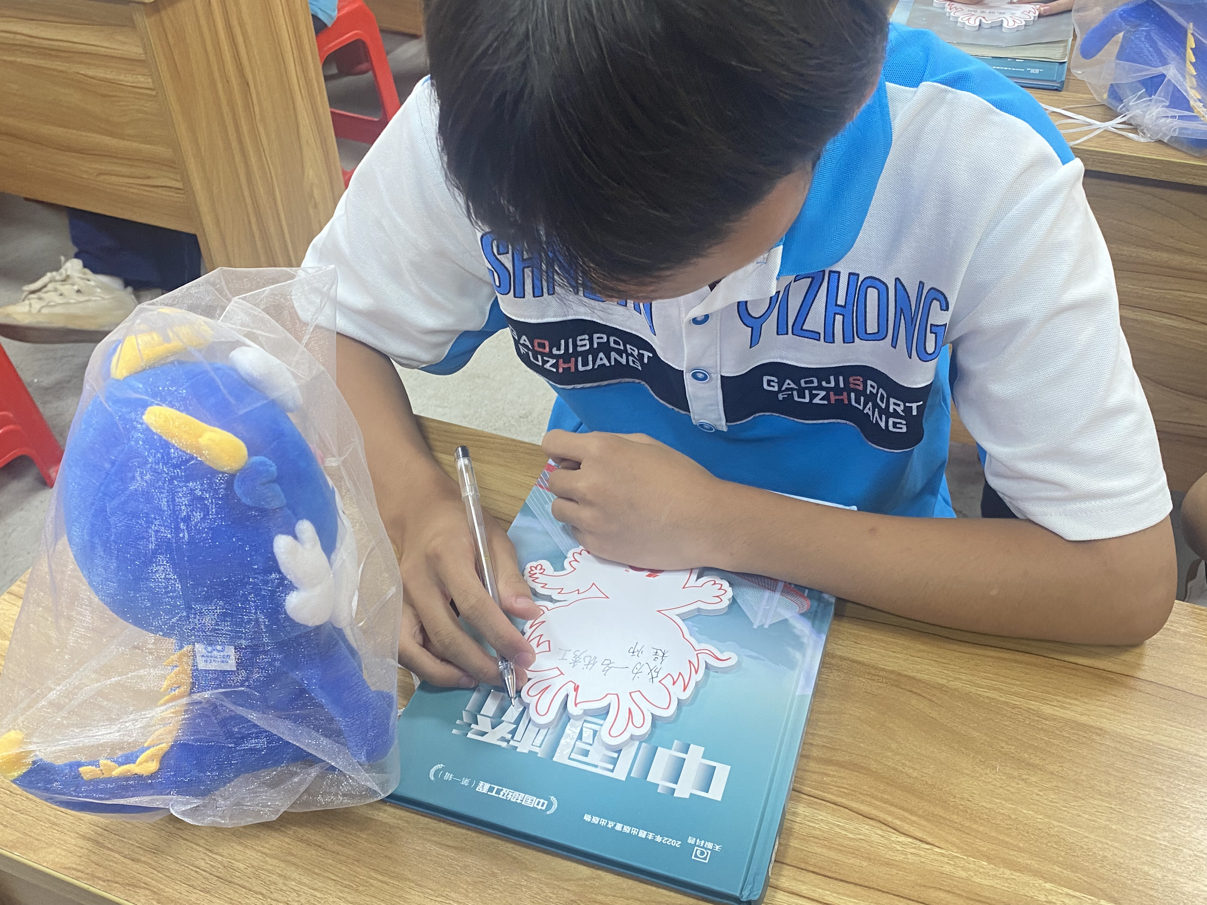 a0dd85f4627839edda31e5d40b6b142.jpg a0dd85f4627839edda31e5d40b6b142.jpg