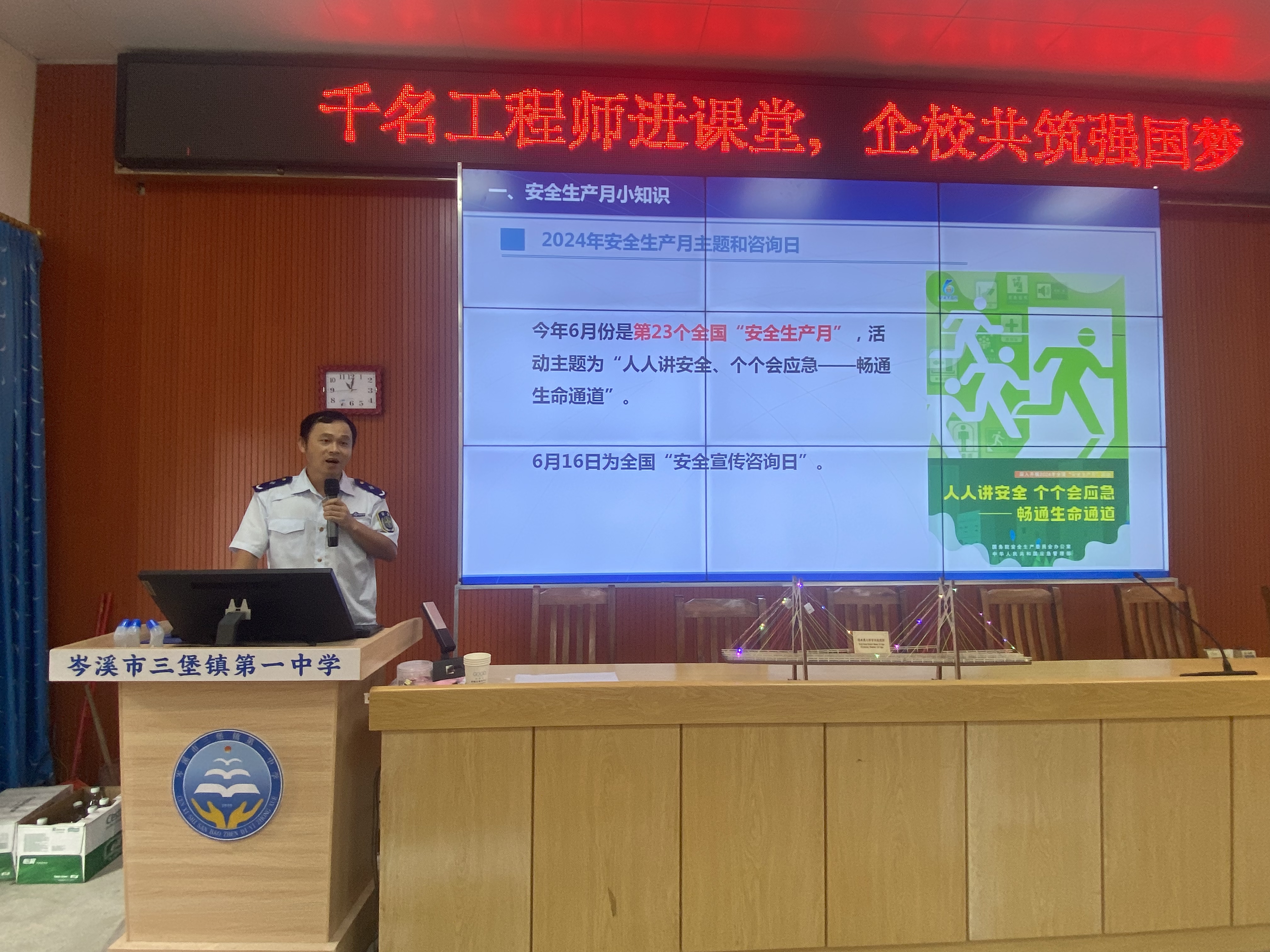 a20be0239cf1b17e9679f0cd5b9d813.jpg a20be0239cf1b17e9679f0cd5b9d813.jpg