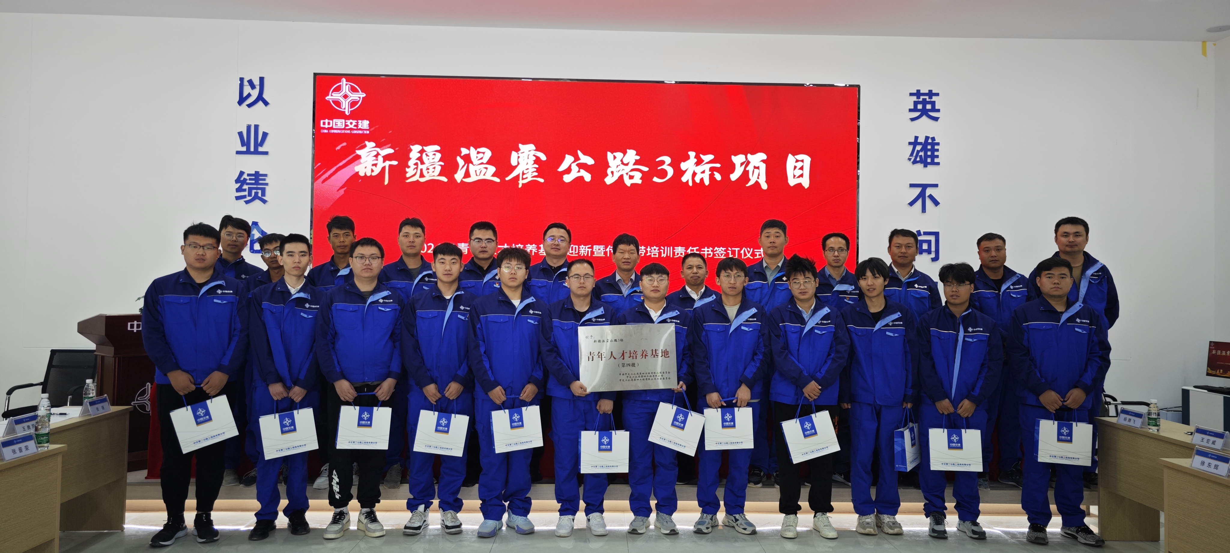 547092ce9f69662205e3f7f18bb3fd3.jpg 547092ce9f69662205e3f7f18bb3fd3.jpg