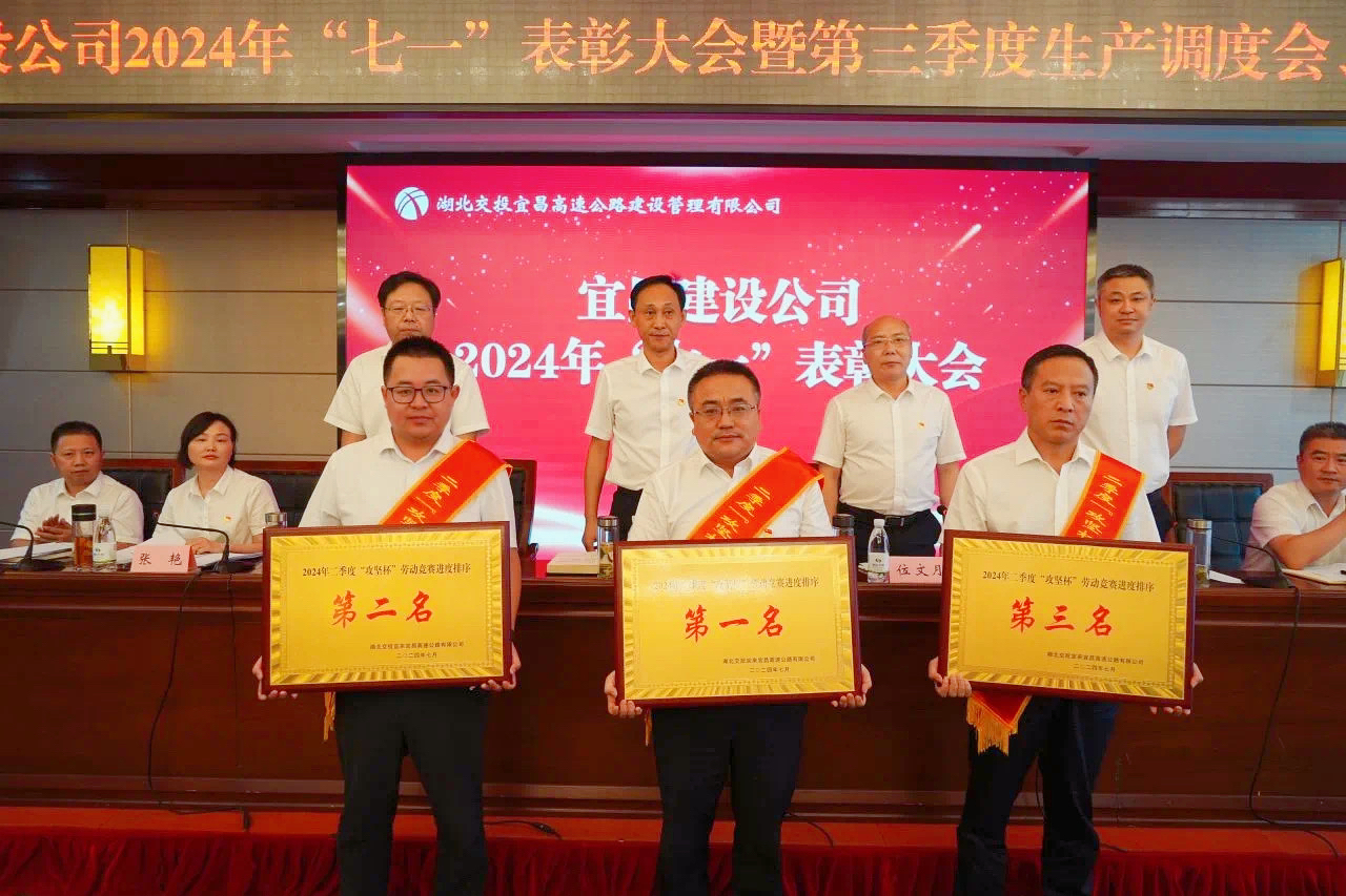 4ba105e3497818bfd57bef8924d363d.jpg 4ba105e3497818bfd57bef8924d363d.jpg