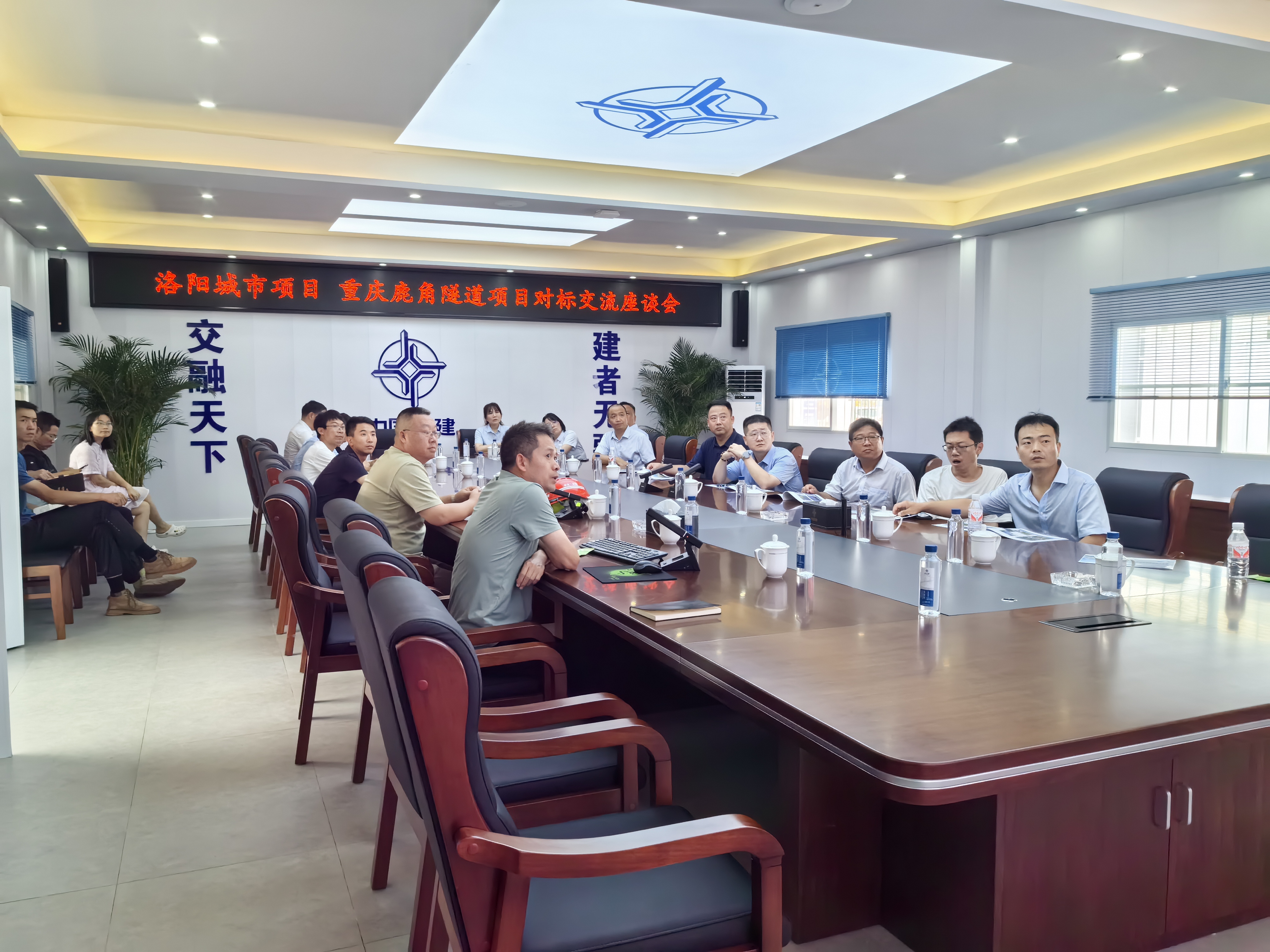 d904a6e5b0def69123973ae3dc978e6.jpg d904a6e5b0def69123973ae3dc978e6.jpg